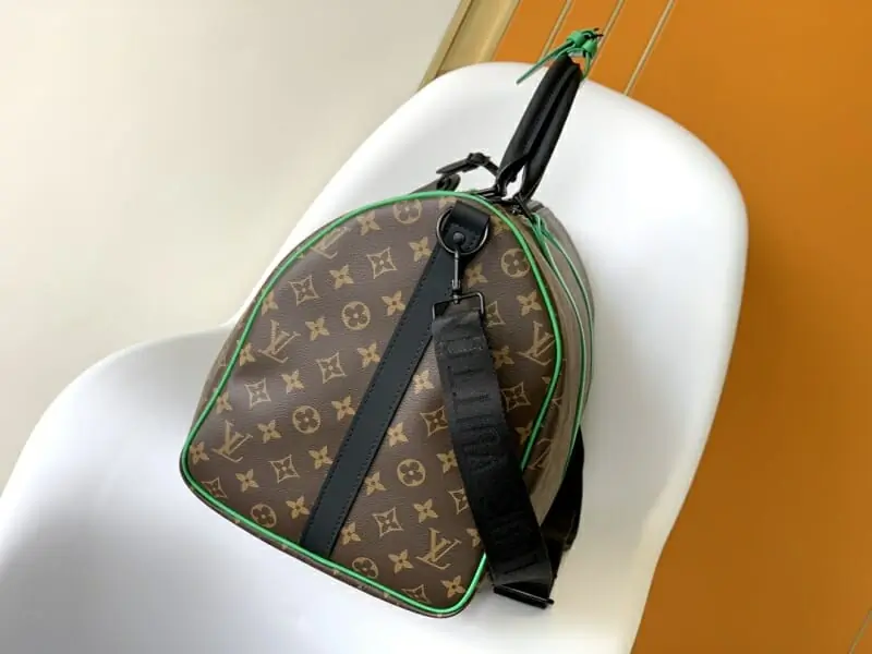 louis vuitton sac de voyage s_112a2aa1